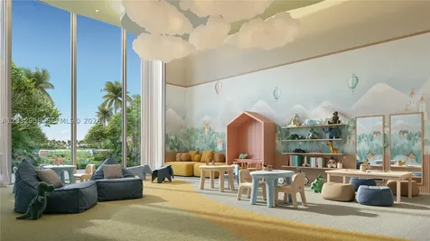 2411 Laguna Circle Miami FL 33181