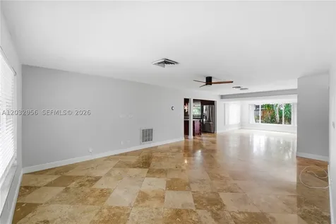 719 N 31st Road Hollywood FL 33021