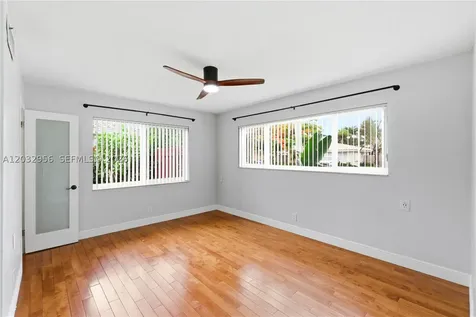 719 N 31st Road Hollywood FL 33021