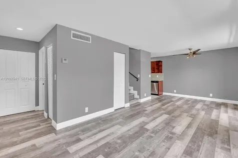 8911 NW 28th Drive Coral Springs FL 33065