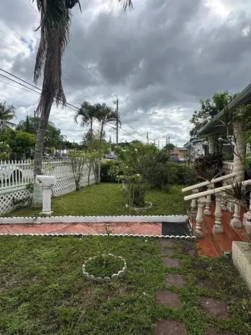 1376 NW 45th Street Miami FL 33142