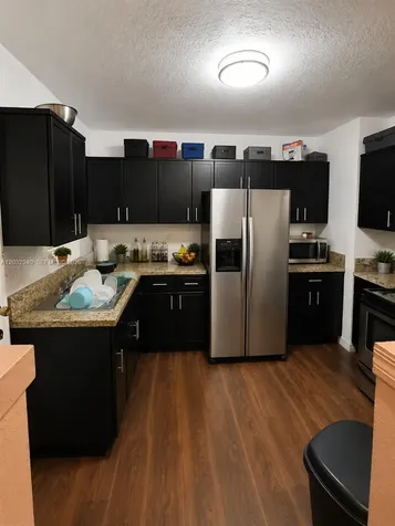 1376 NW 45th Street Miami FL 33142