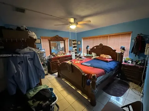 1376 NW 45th Street Miami FL 33142
