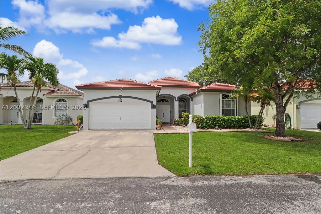 3090 SE 7th Place Homestead FL 33033