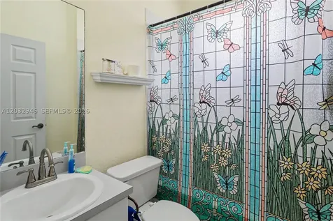 3090 SE 7th Place Homestead FL 33033