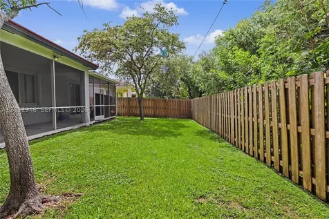 3090 SE 7th Place Homestead FL 33033