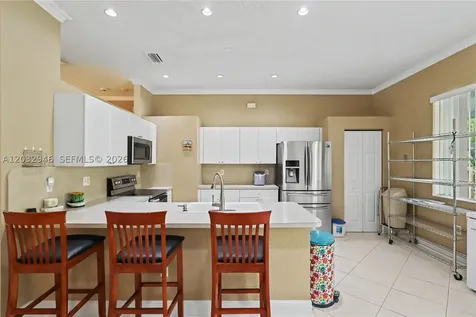 3090 SE 7th Place Homestead FL 33033