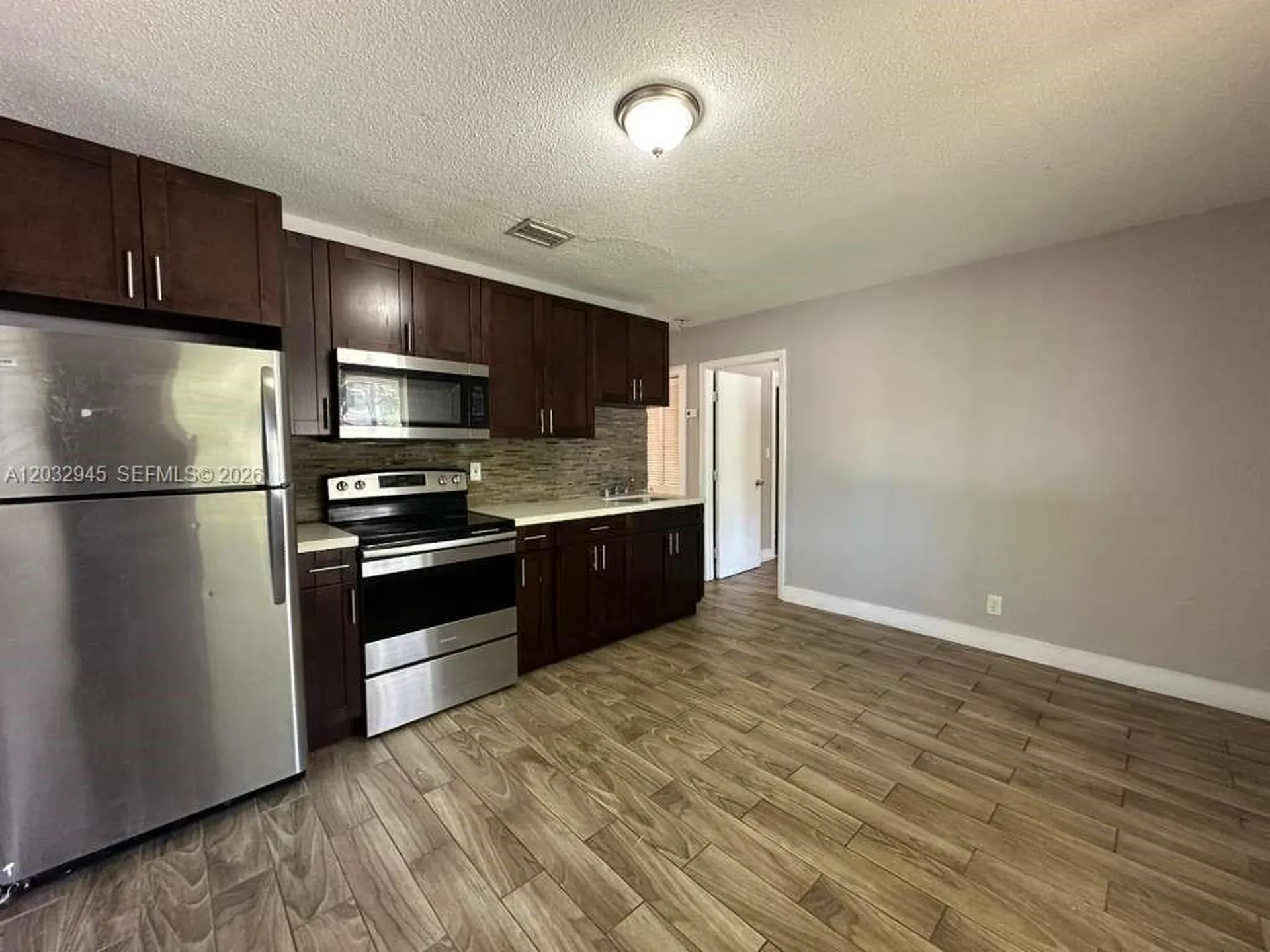 647 NW 3rd Avenue Fort Lauderdale FL 33311