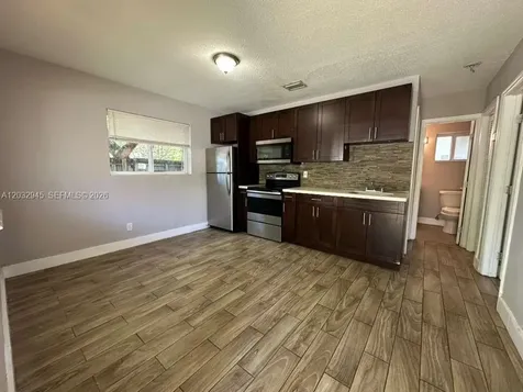 647 NW 3rd Avenue Fort Lauderdale FL 33311
