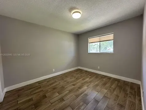 647 NW 3rd Avenue Fort Lauderdale FL 33311