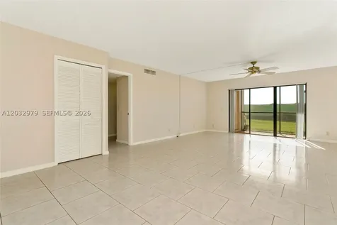 300 Racquet Club Road Weston FL 33326