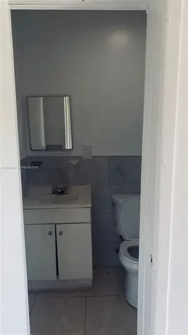 1070 NW 147th Street Miami FL 33168