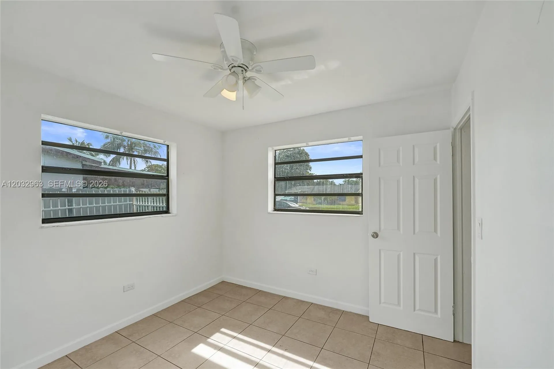 1140 N 74th Way Hollywood FL 33024