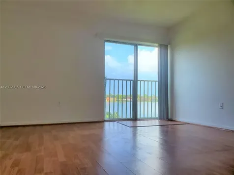 301 NW 109th Avenue Miami FL 33172