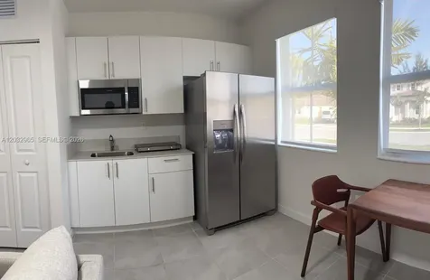 2225 SE 30th Street Homestead FL 33035