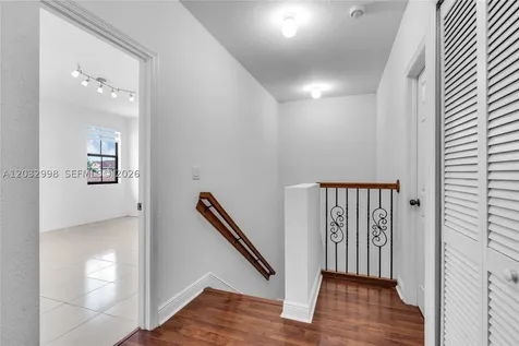 9925 NW 10th Street Miami FL 33172