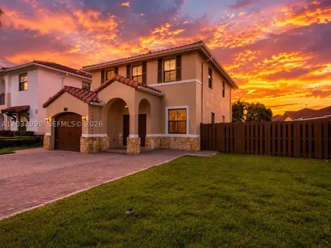 9925 NW 10th Street Miami FL 33172