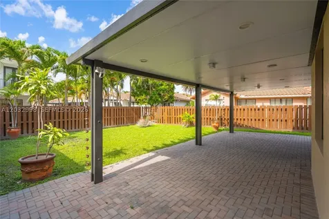 9925 NW 10th Street Miami FL 33172