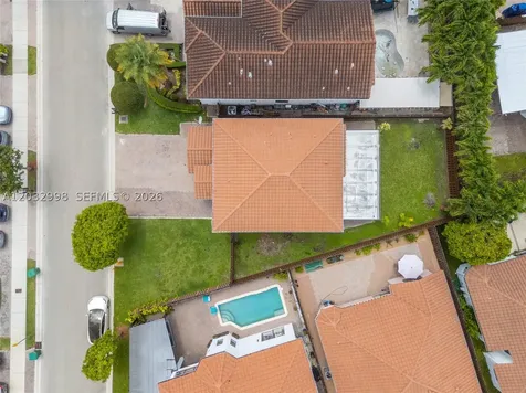 9925 NW 10th Street Miami FL 33172