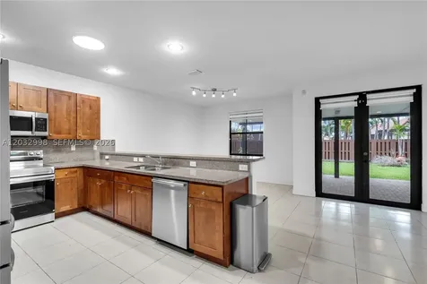 9925 NW 10th Street Miami FL 33172