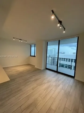 999 SW 1st Avenue Miami FL 33130