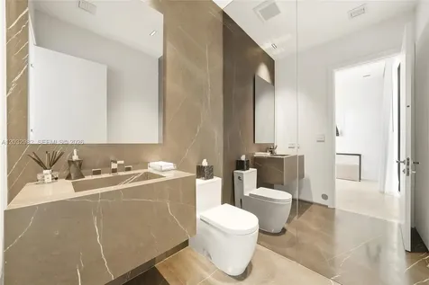 1050 Stillwater Drive Miami Beach FL 33141