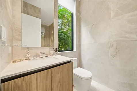 1050 Stillwater Drive Miami Beach FL 33141