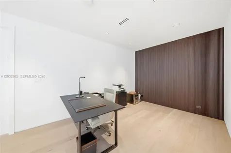 1050 Stillwater Drive Miami Beach FL 33141