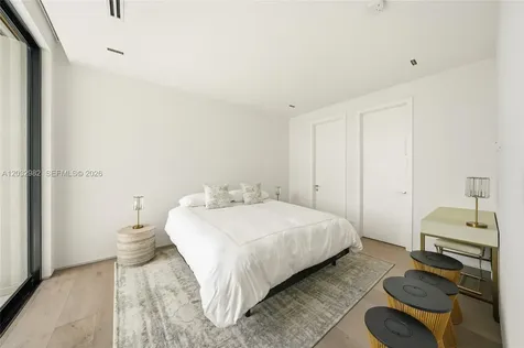 1050 Stillwater Drive Miami Beach FL 33141