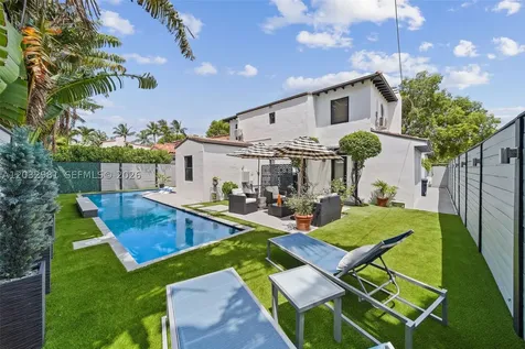 4416 Alton Road Miami Beach FL 33140
