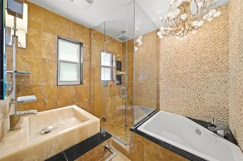 4416 Alton Road Miami Beach FL 33140