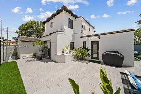 4416 Alton Road Miami Beach FL 33140