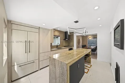 4416 Alton Road Miami Beach FL 33140