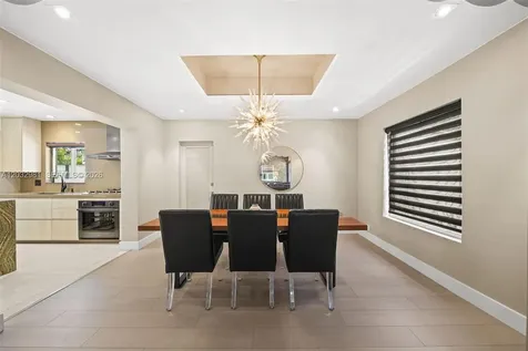 4416 Alton Road Miami Beach FL 33140