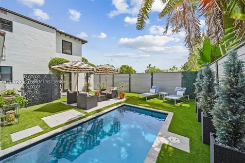 4416 Alton Road Miami Beach FL 33140