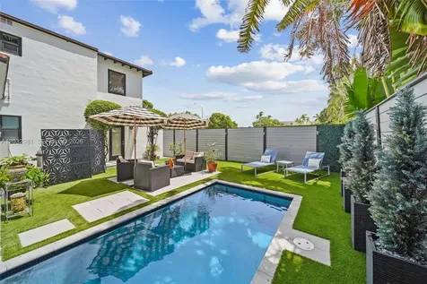 4416 Alton Road Miami Beach FL 33140