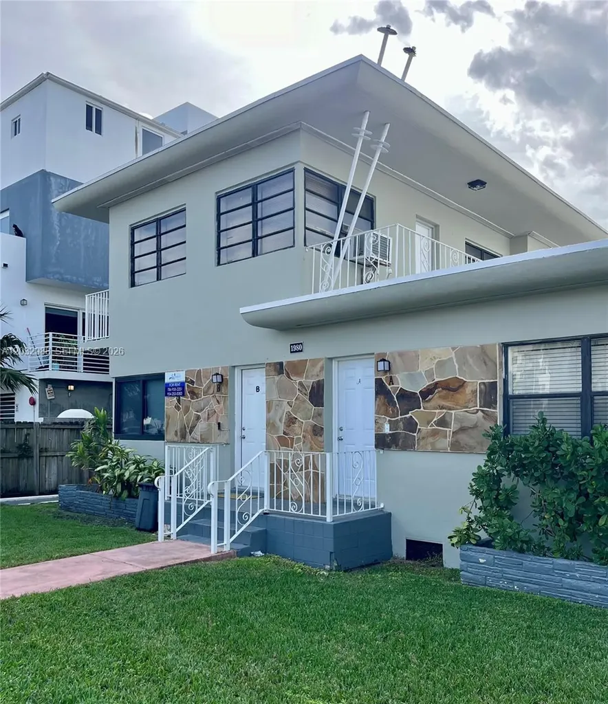 1980 Biarritz Drive Miami Beach FL 33141