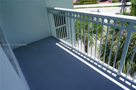 1913 S Ocean Drive Hallandale Beach FL 33009