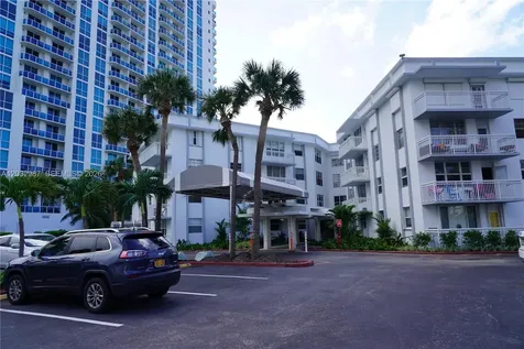 1913 S Ocean Drive Hallandale Beach FL 33009