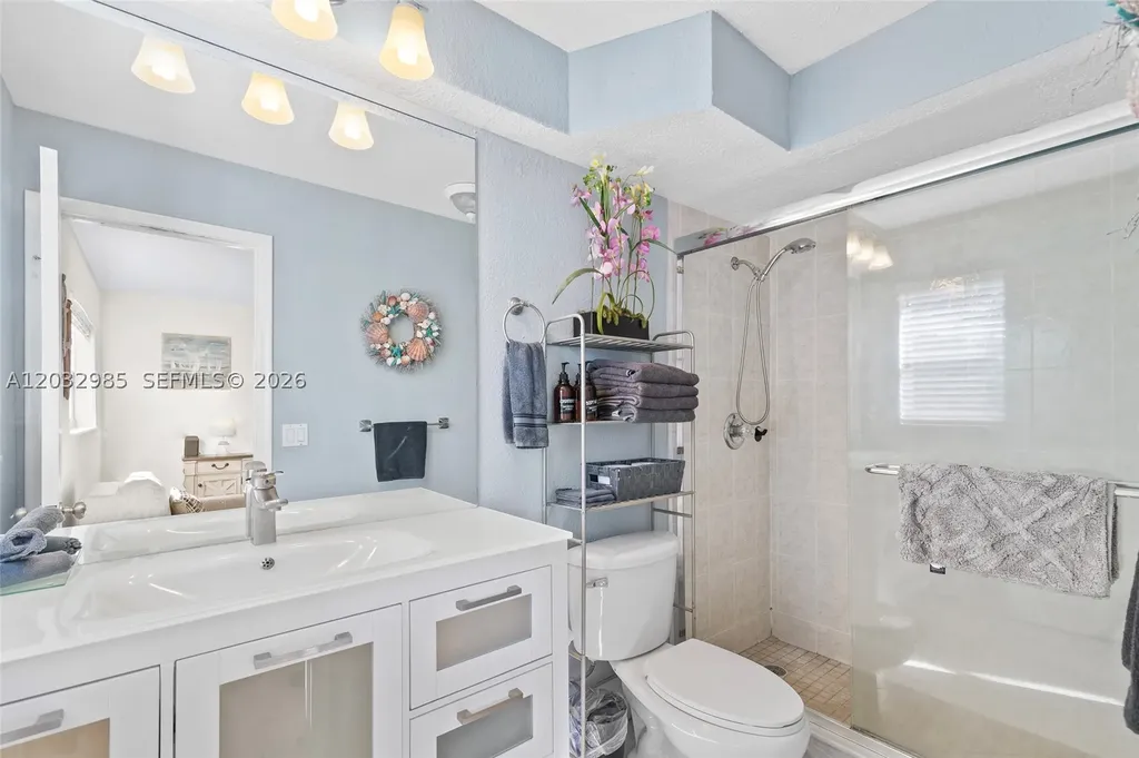 2424 NE 9th Street Fort Lauderdale FL 33304