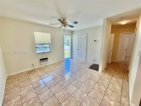 4801 SW 18th Street West Park FL 33023