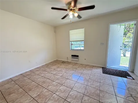 4801 SW 18th Street West Park FL 33023
