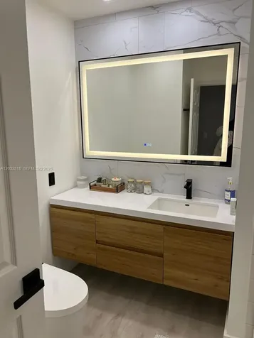 9755 NW 52nd Street Doral FL 33178