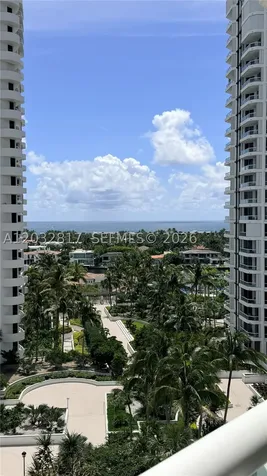21205 Yacht Club Drive Aventura FL 33180