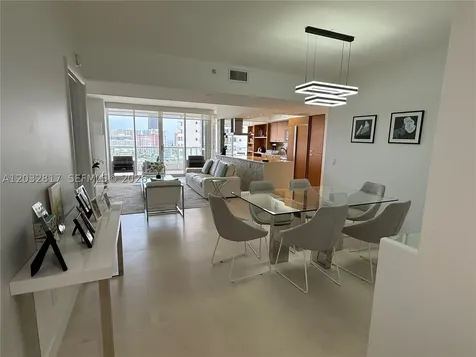 21205 Yacht Club Drive Aventura FL 33180