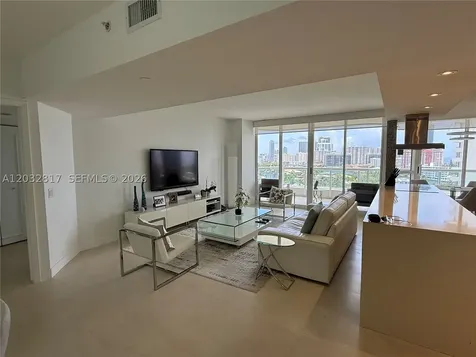 21205 Yacht Club Drive Aventura FL 33180