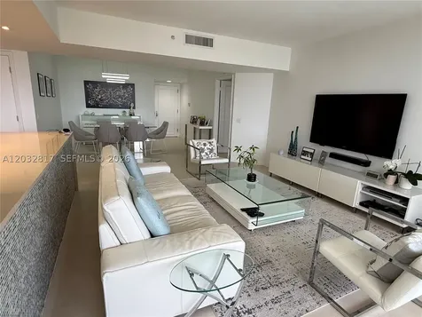 21205 Yacht Club Drive Aventura FL 33180