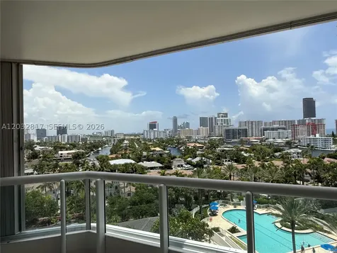 21205 Yacht Club Drive Aventura FL 33180