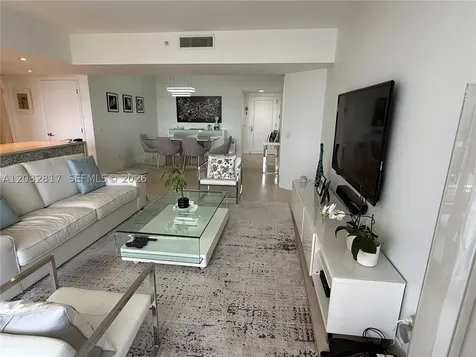 21205 Yacht Club Drive Aventura FL 33180
