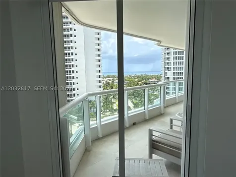 21205 Yacht Club Drive Aventura FL 33180
